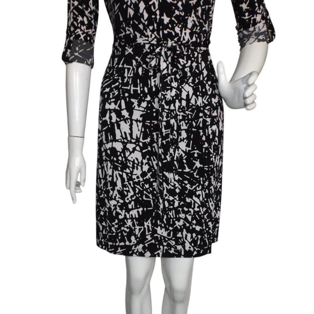 CALVIN KLEIN Wrap Dress, 4, Black Abstract, Tab sleeves/Roll-up, V-neck/Surplice - Picture 6 of 11